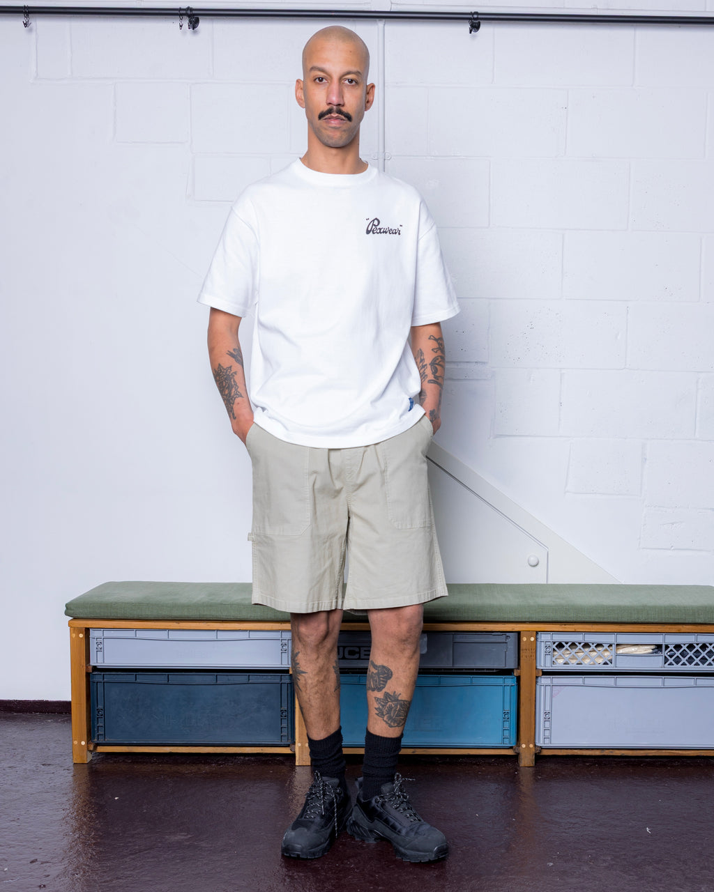 Pexwear Italic Wide Fit Tee - White